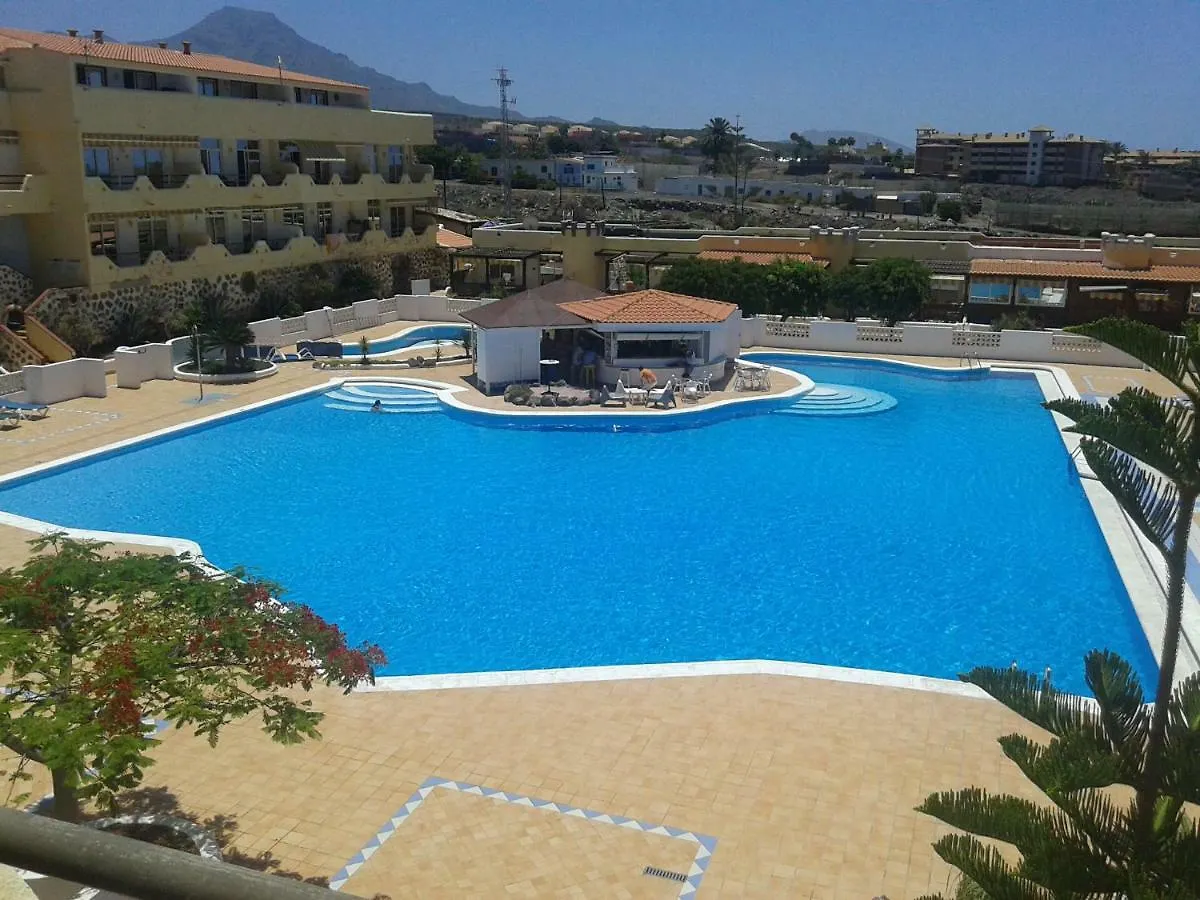 Apartamentos Marina Palace contacts